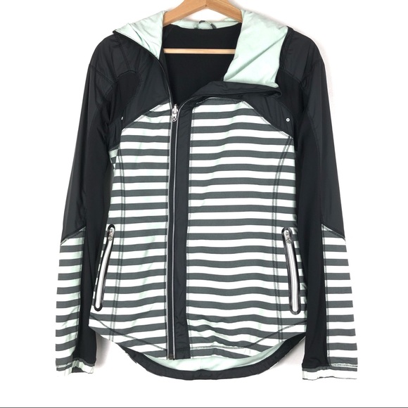 lululemon athletica Jackets & Blazers - Lululemon Run Get Up and Glow Jacket  4 Mint o1105